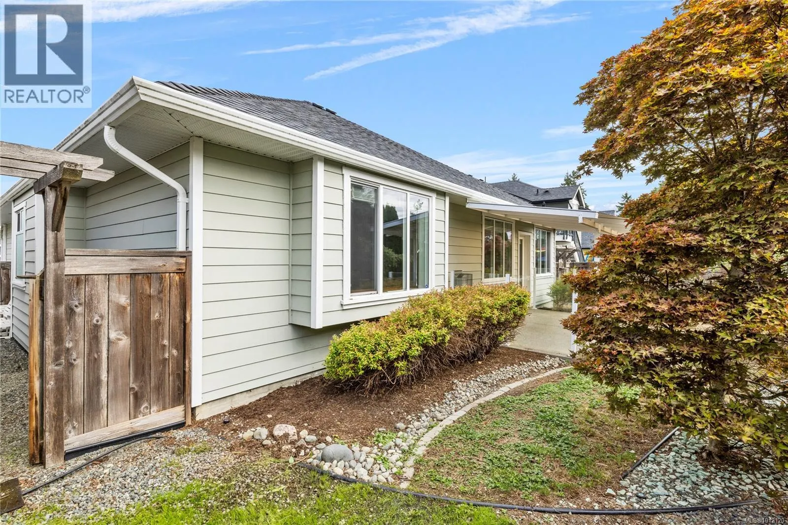 1892 Vee Rd