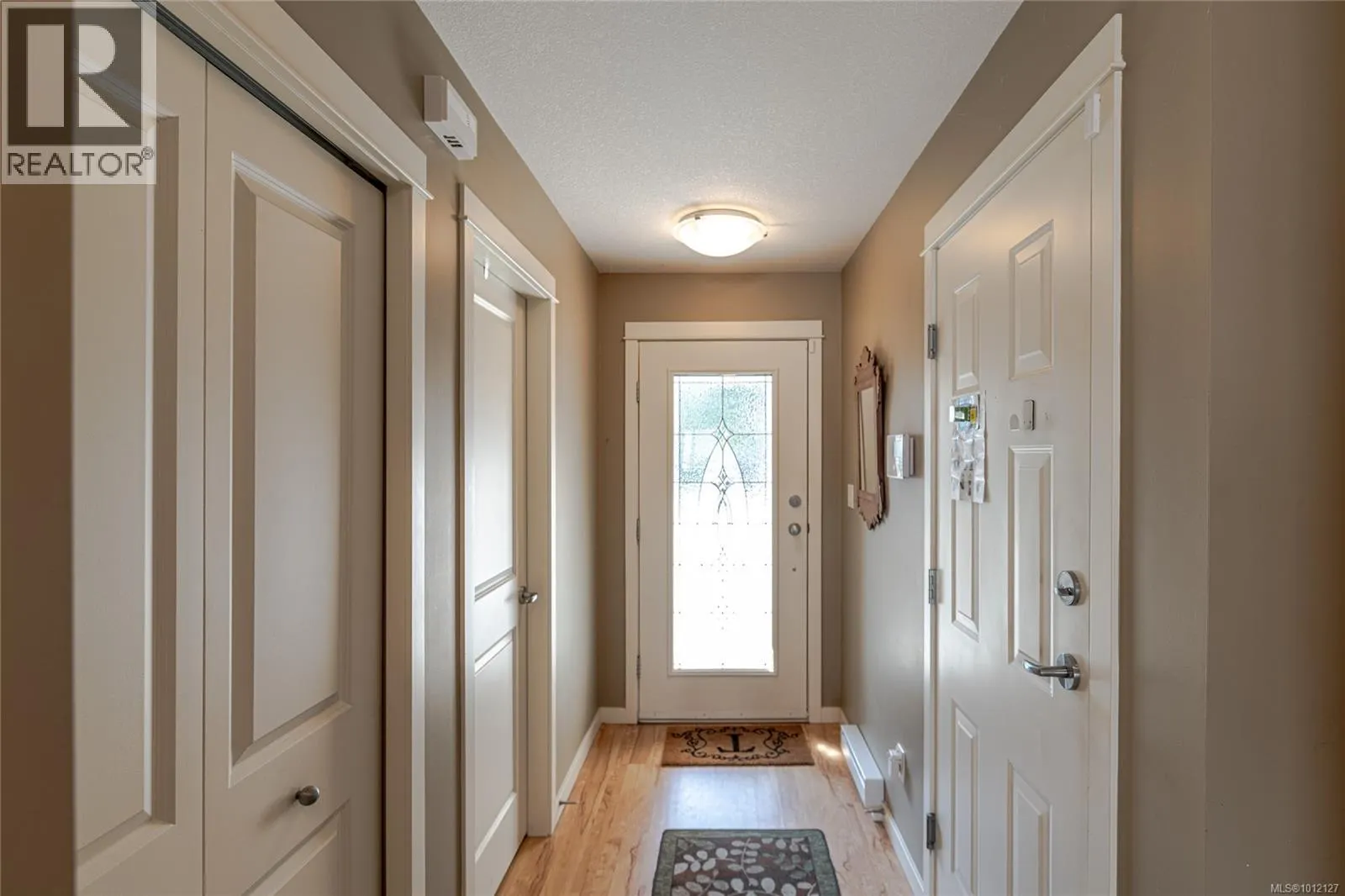 3281 Renita Ridge Rd