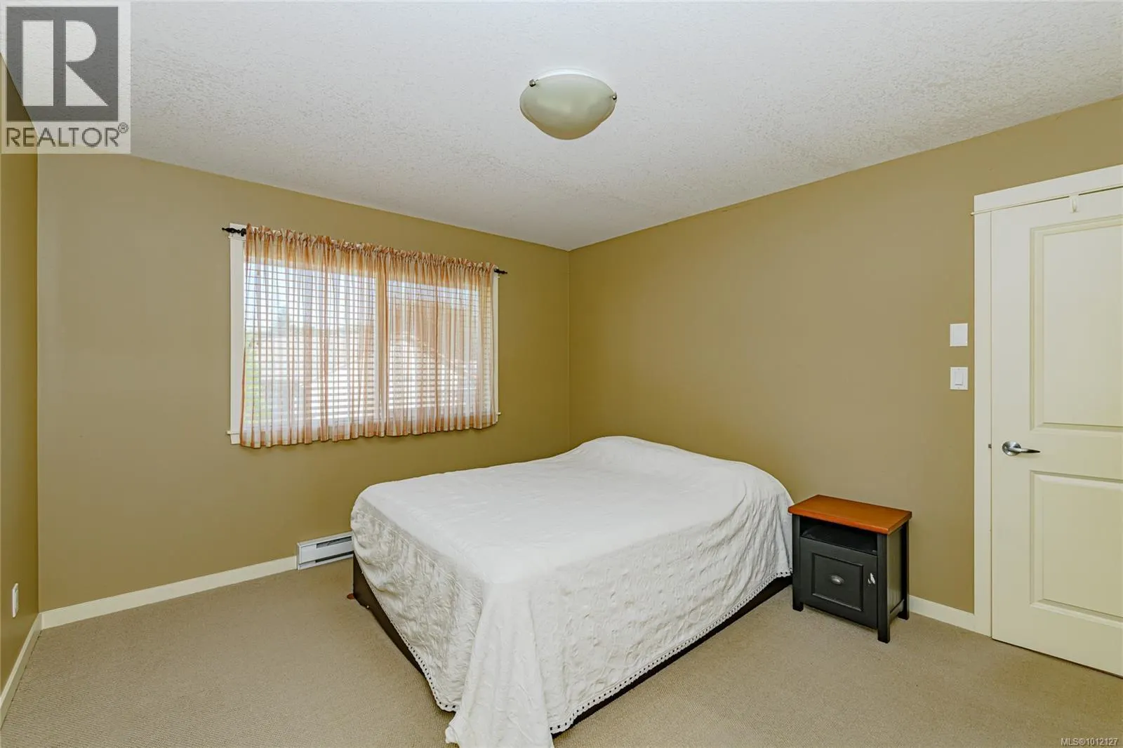 3281 Renita Ridge Rd
