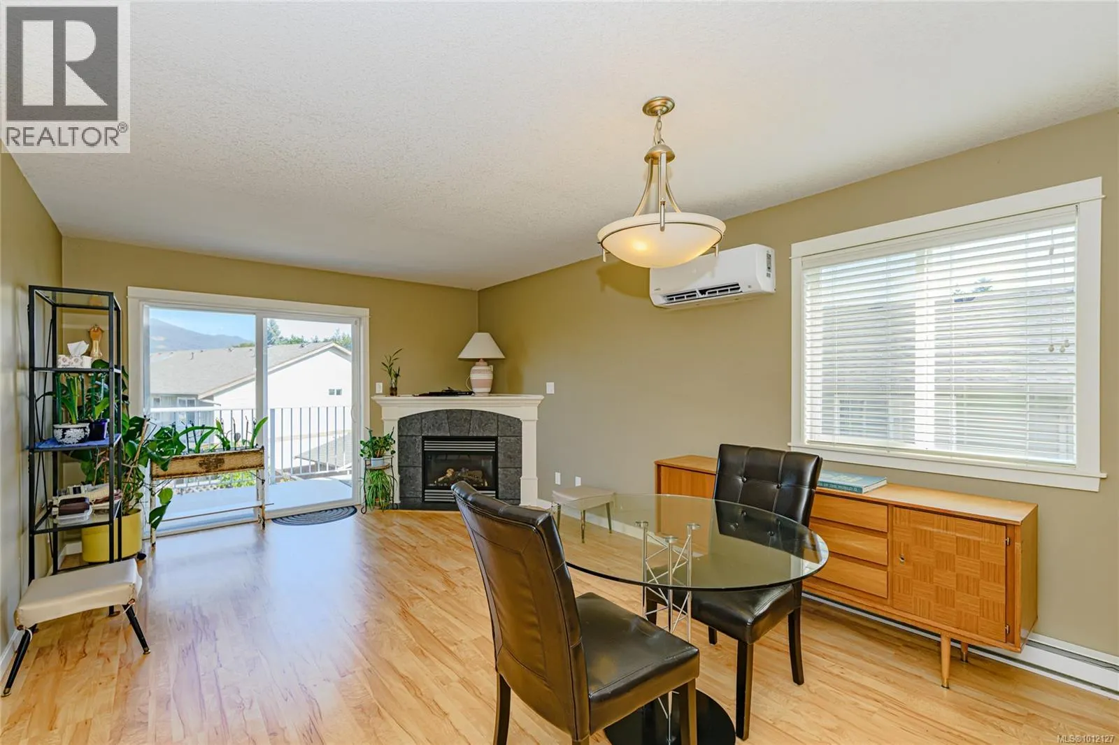 3281 Renita Ridge Rd