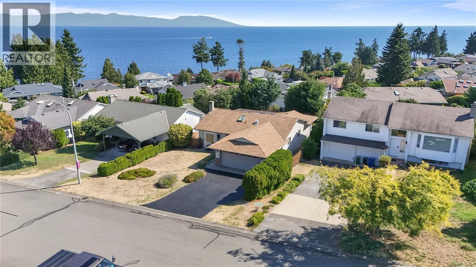 6378 Invermere Rd