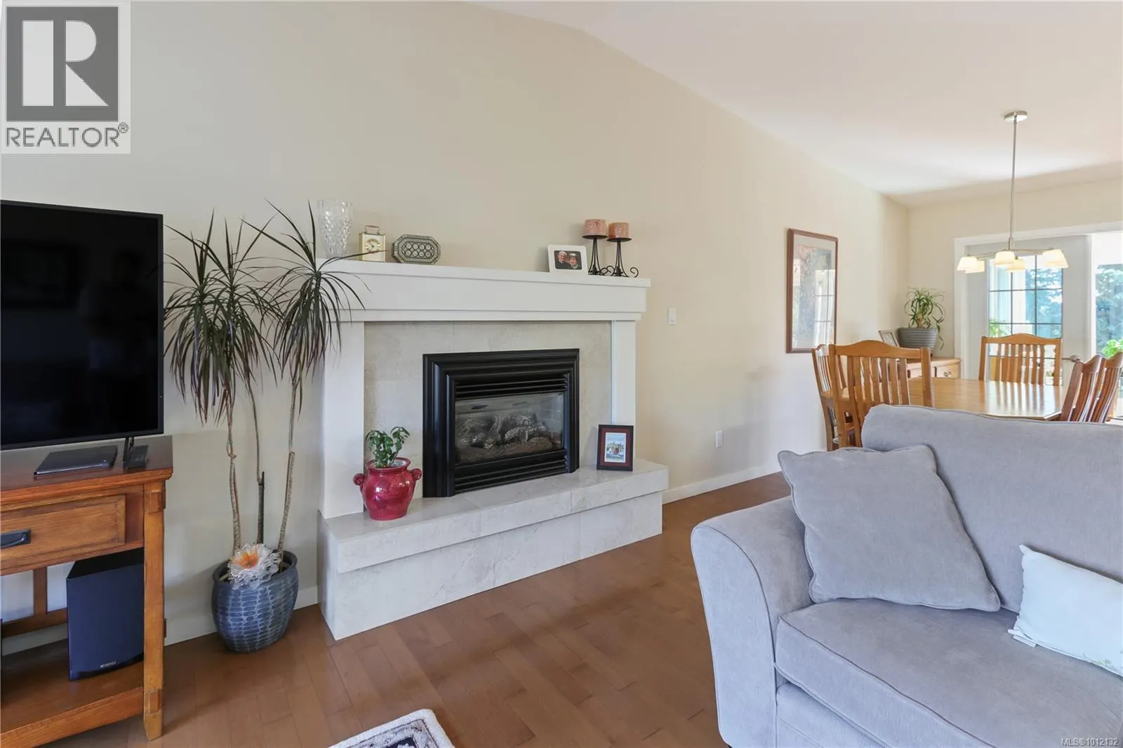 6378 Invermere Rd