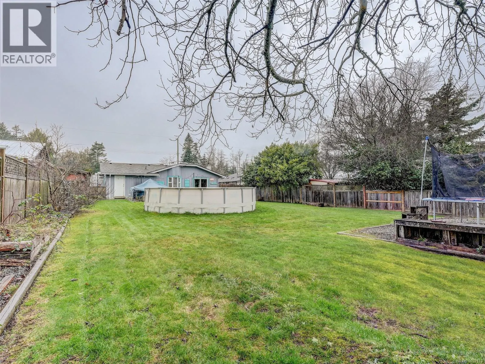 6525 Country Rd