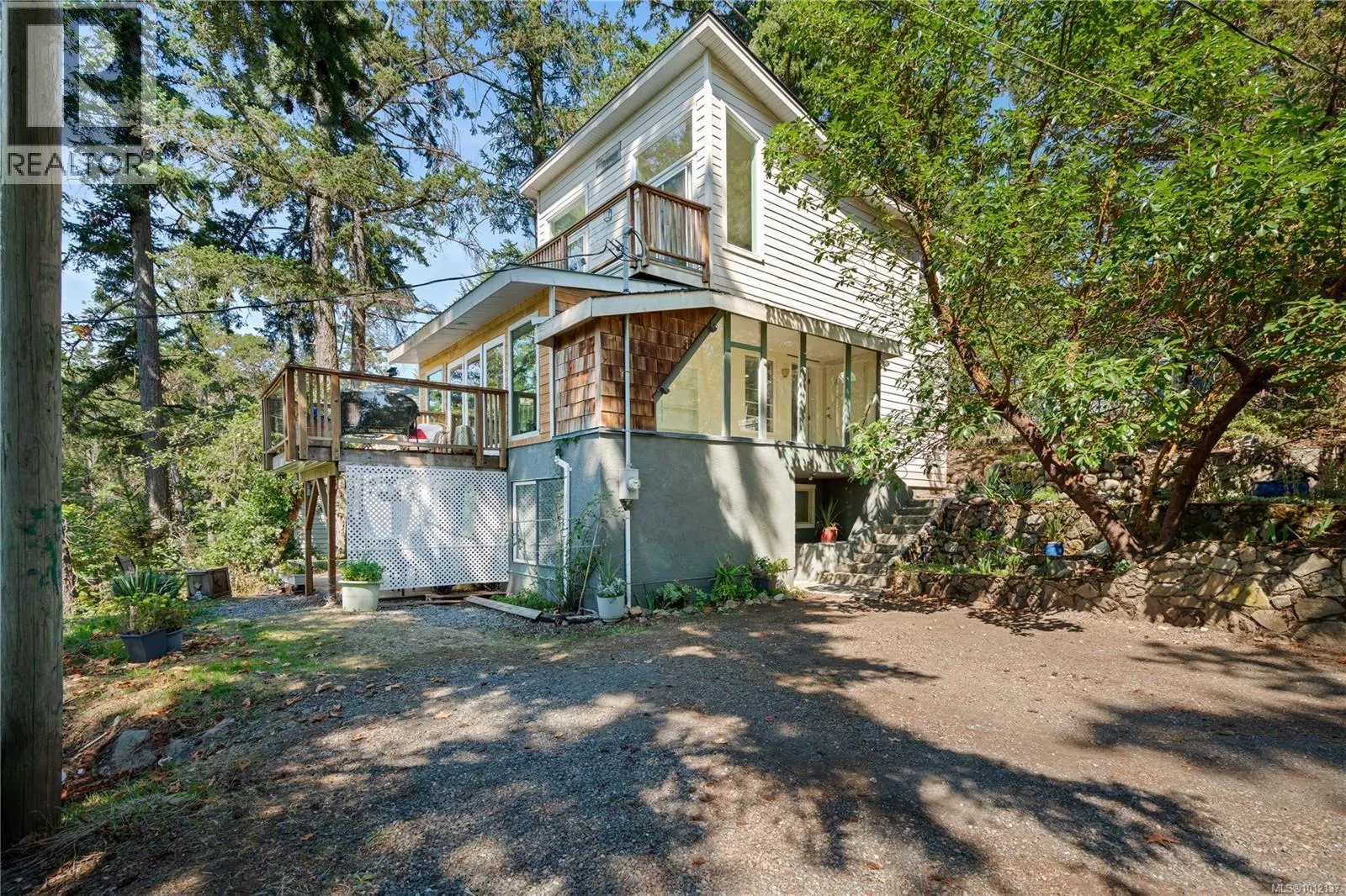 2545 Florence Lake Rd