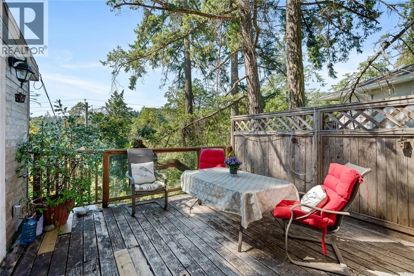 2545 Florence Lake Rd