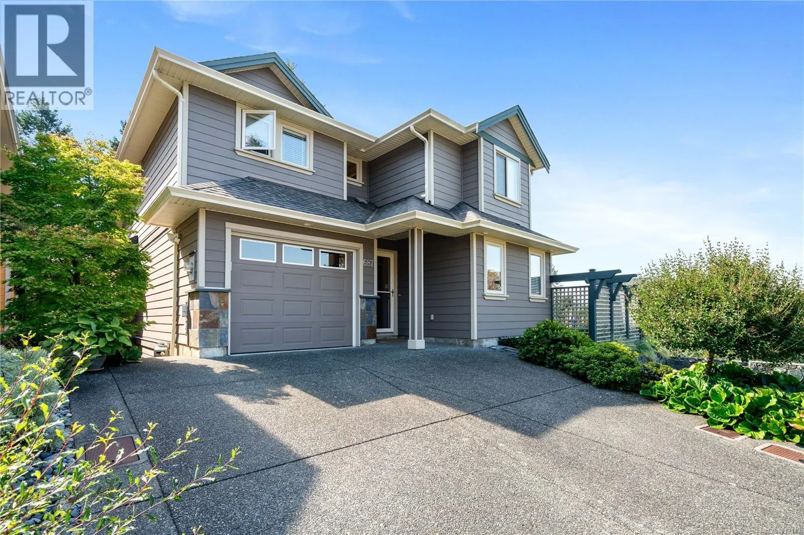 687 Kingsview Ridge