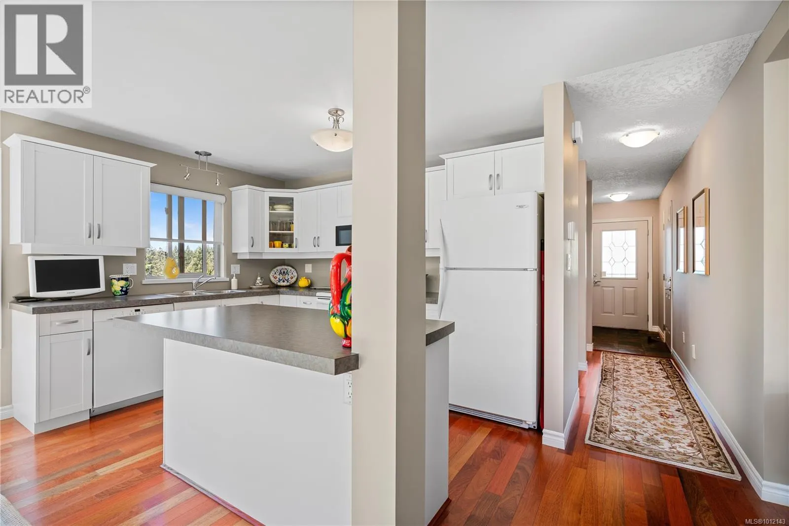 687 Kingsview Ridge