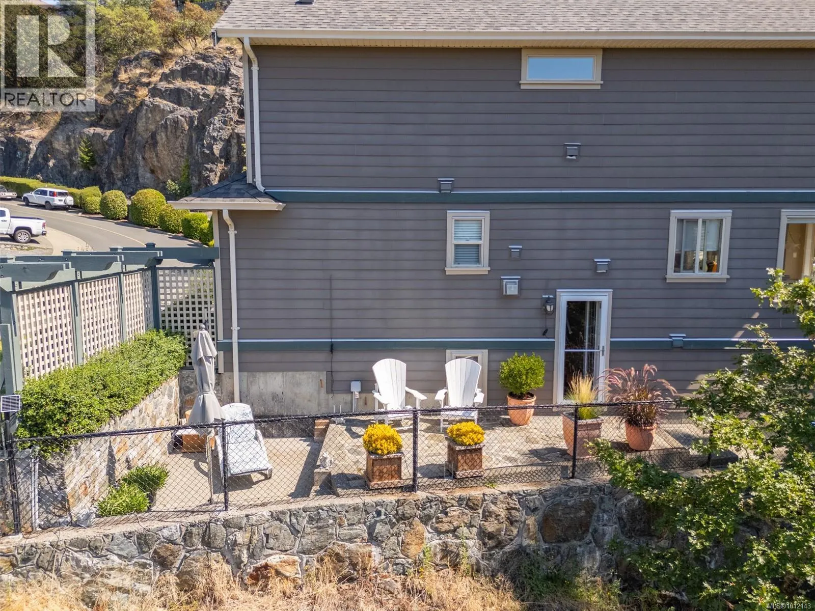 687 Kingsview Ridge