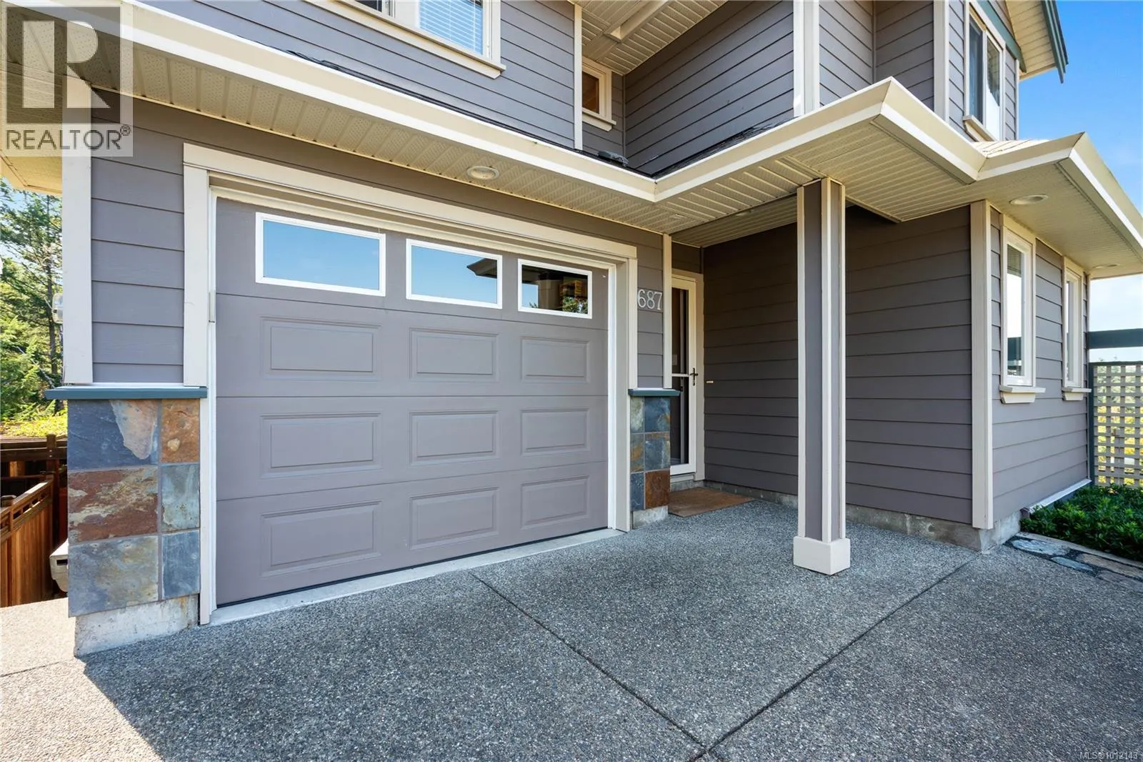 687 Kingsview Ridge