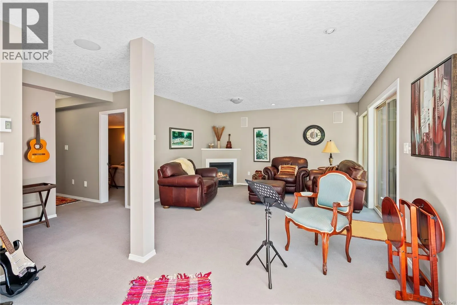 687 Kingsview Ridge