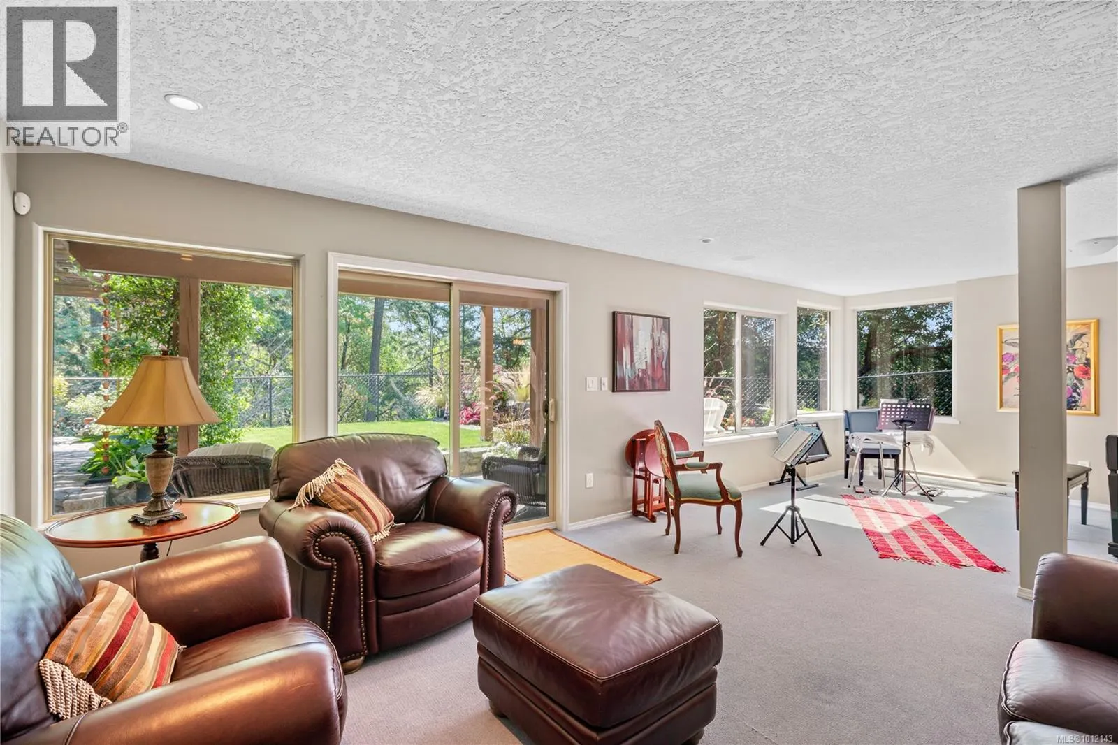 687 Kingsview Ridge