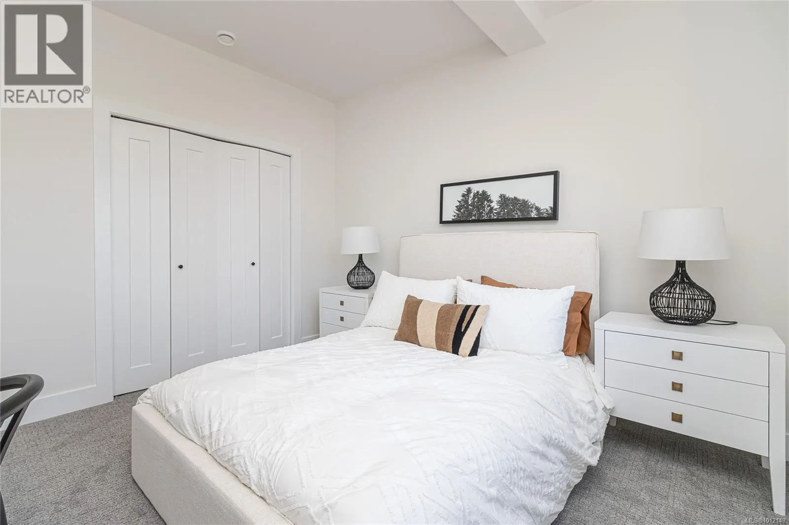 1434 Dolomite Ridge