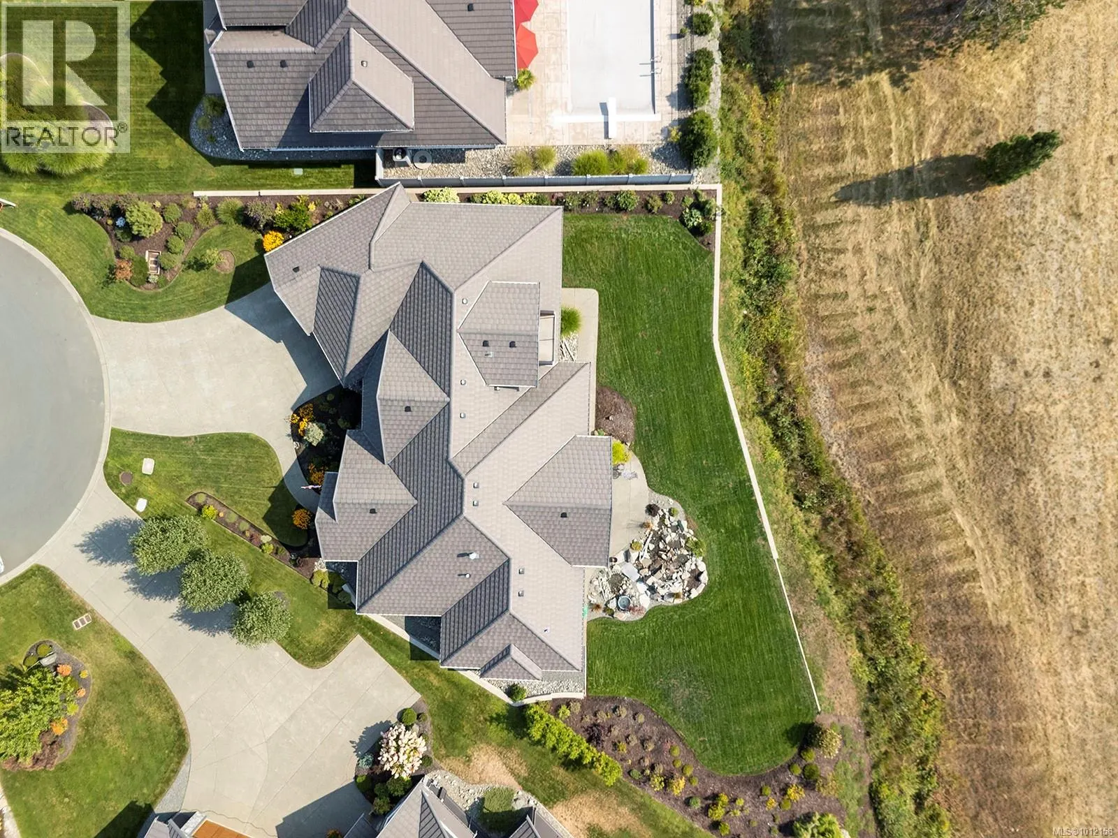 2652 Sheffield Cres
