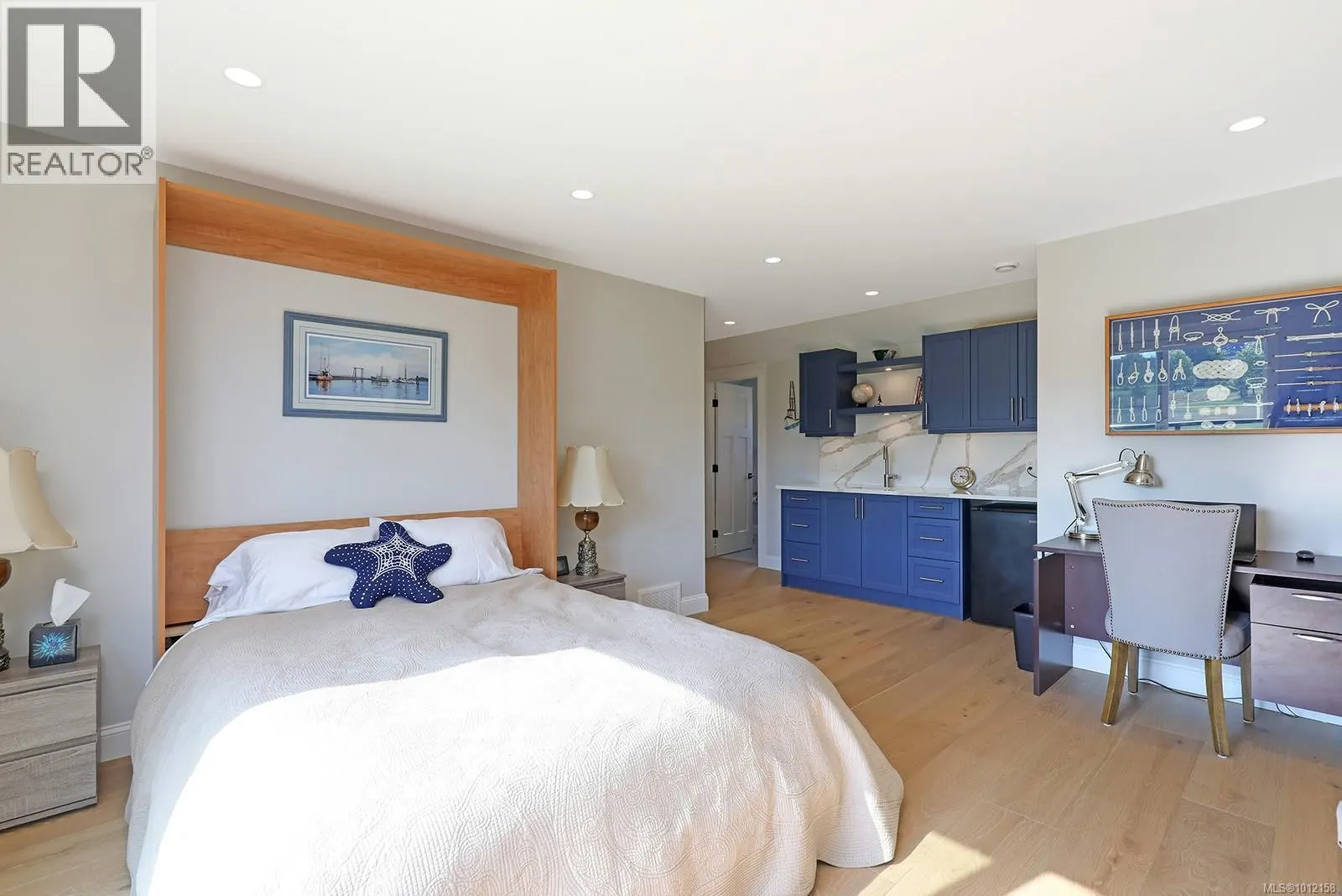 2652 Sheffield Cres