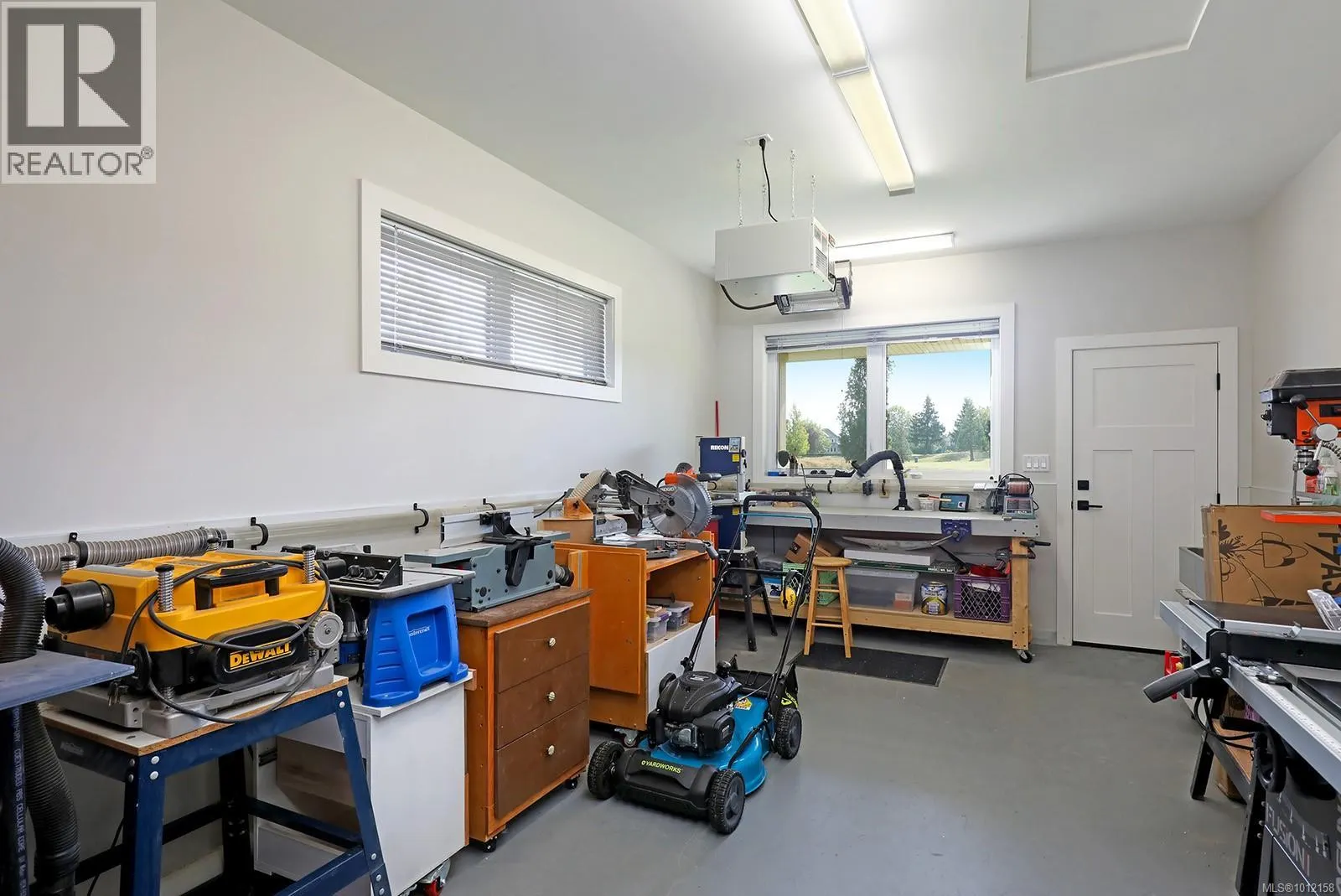 2652 Sheffield Cres