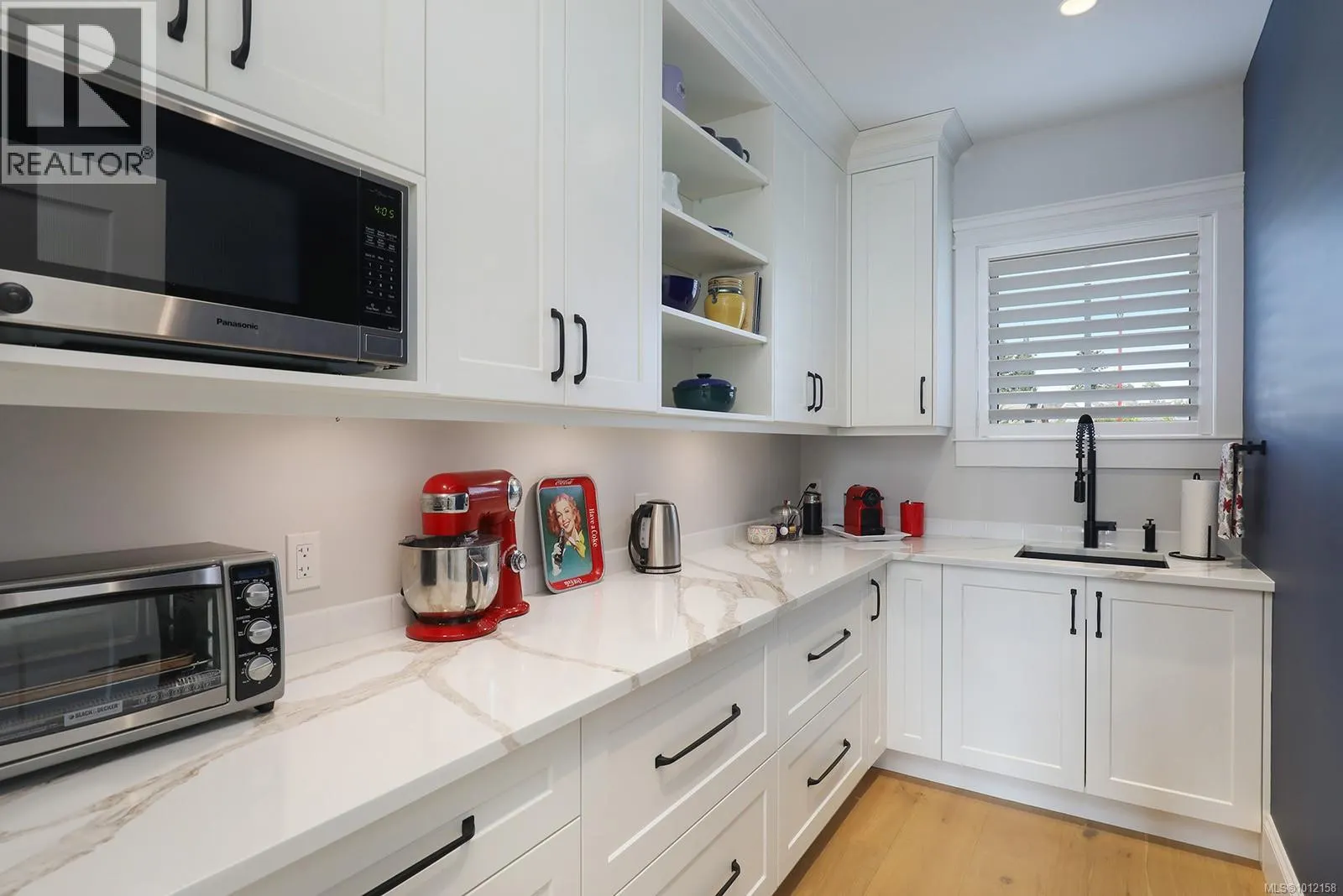 2652 Sheffield Cres