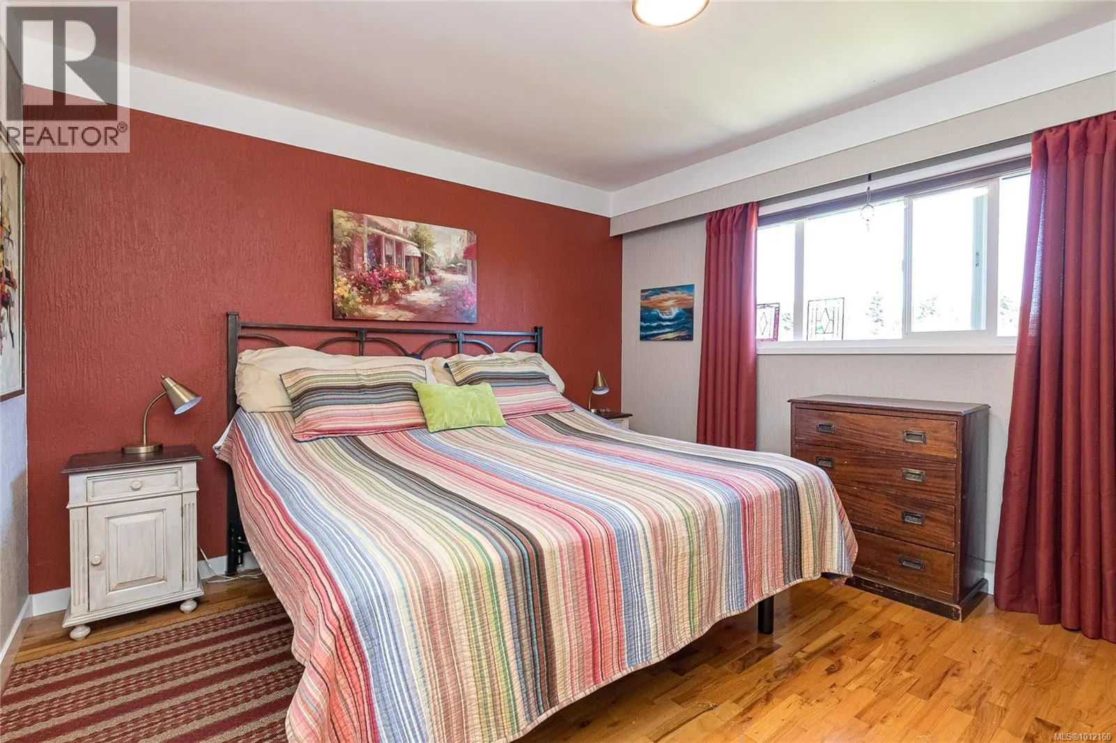 3904 Anton St