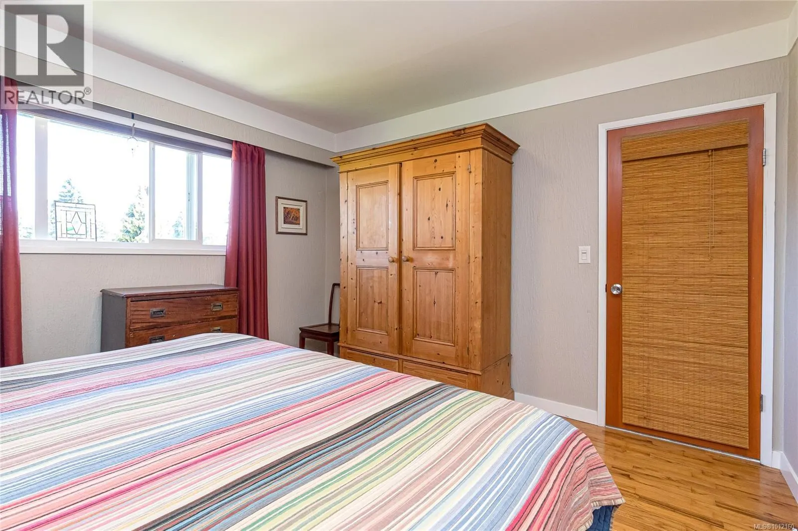 3904 Anton St