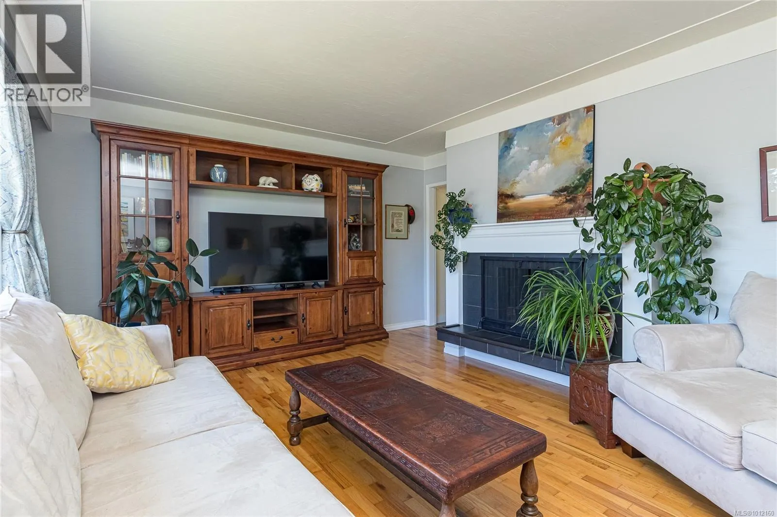 3904 Anton St