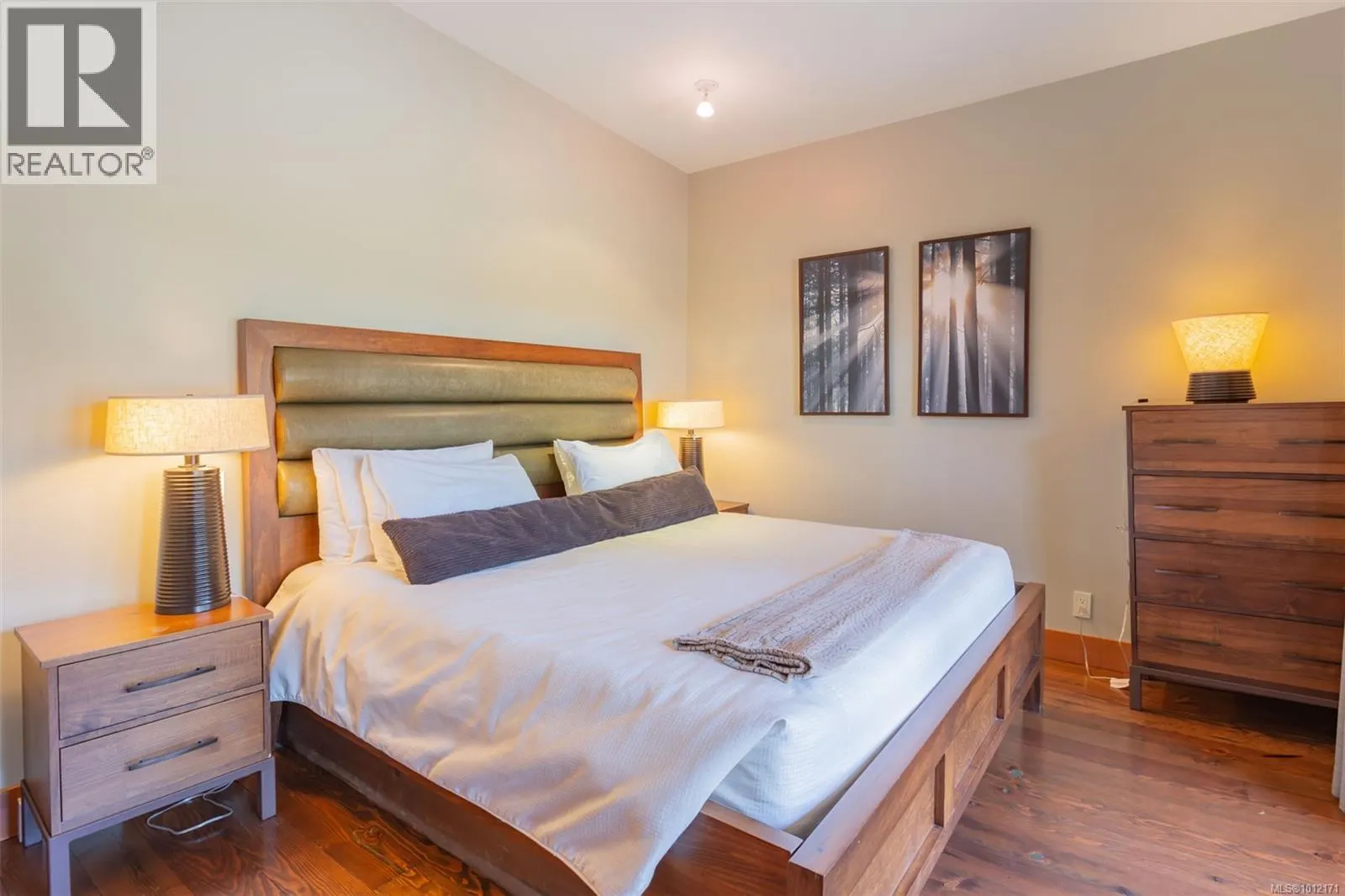 108B1 494 Arbutus Dr