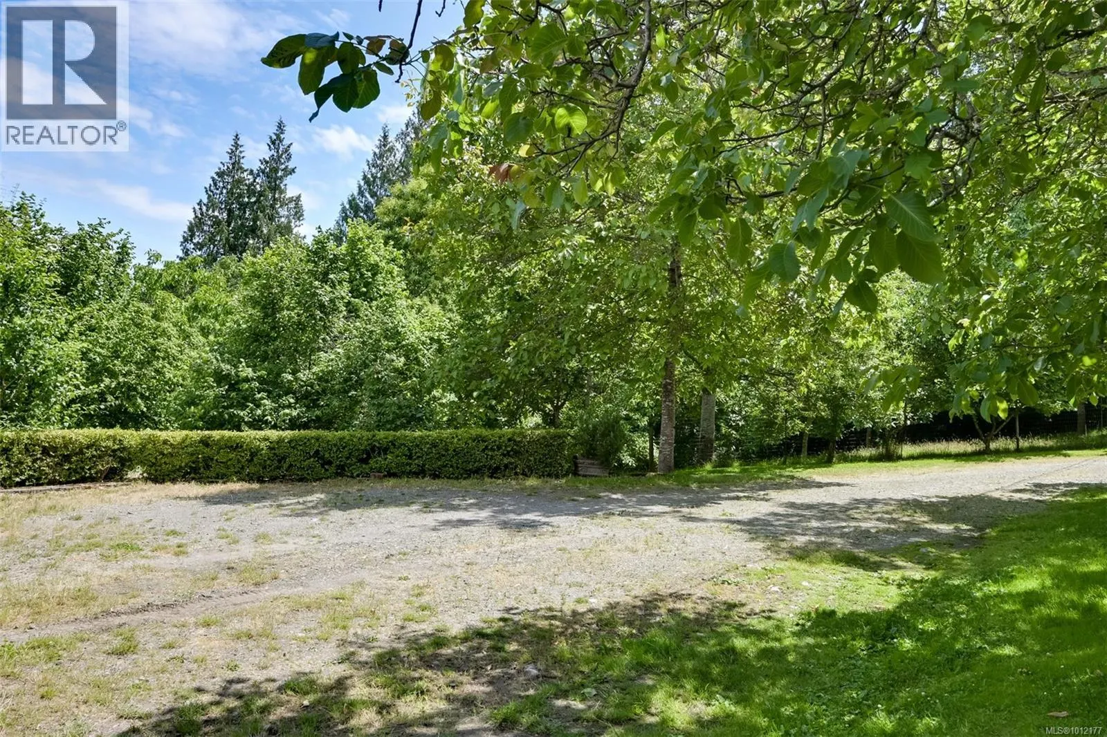 5489 Forest Hill Rd