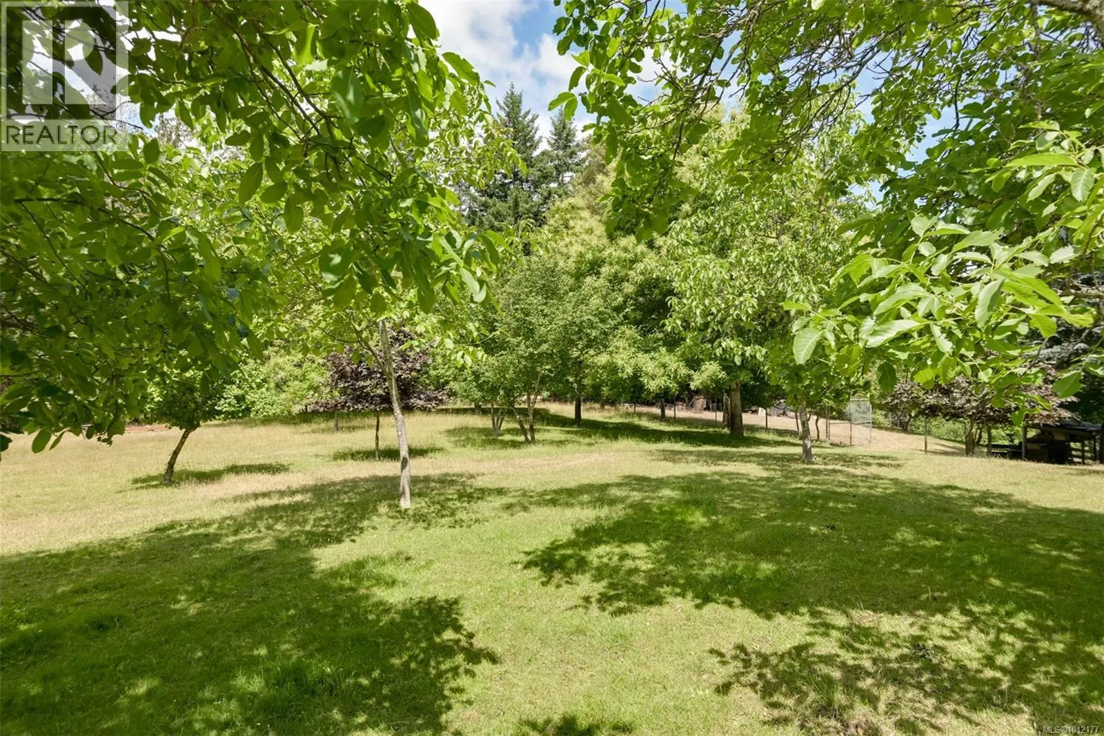 5489 Forest Hill Rd