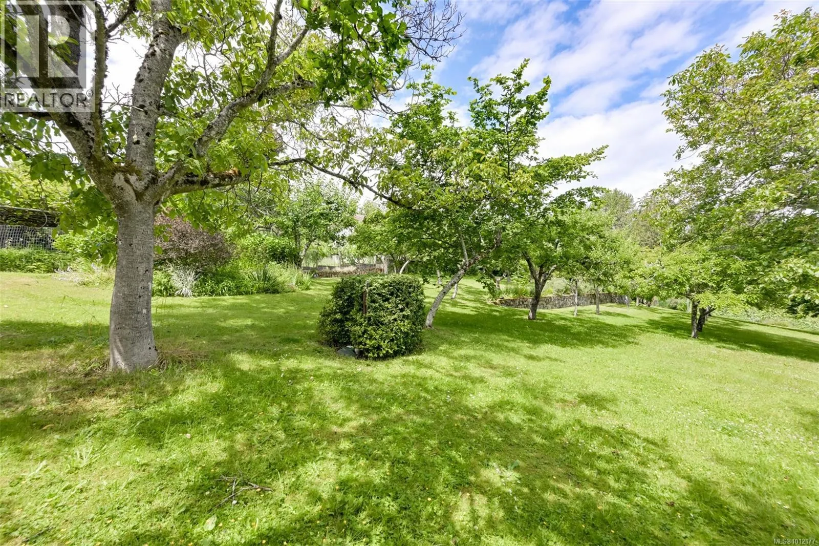 5489 Forest Hill Rd
