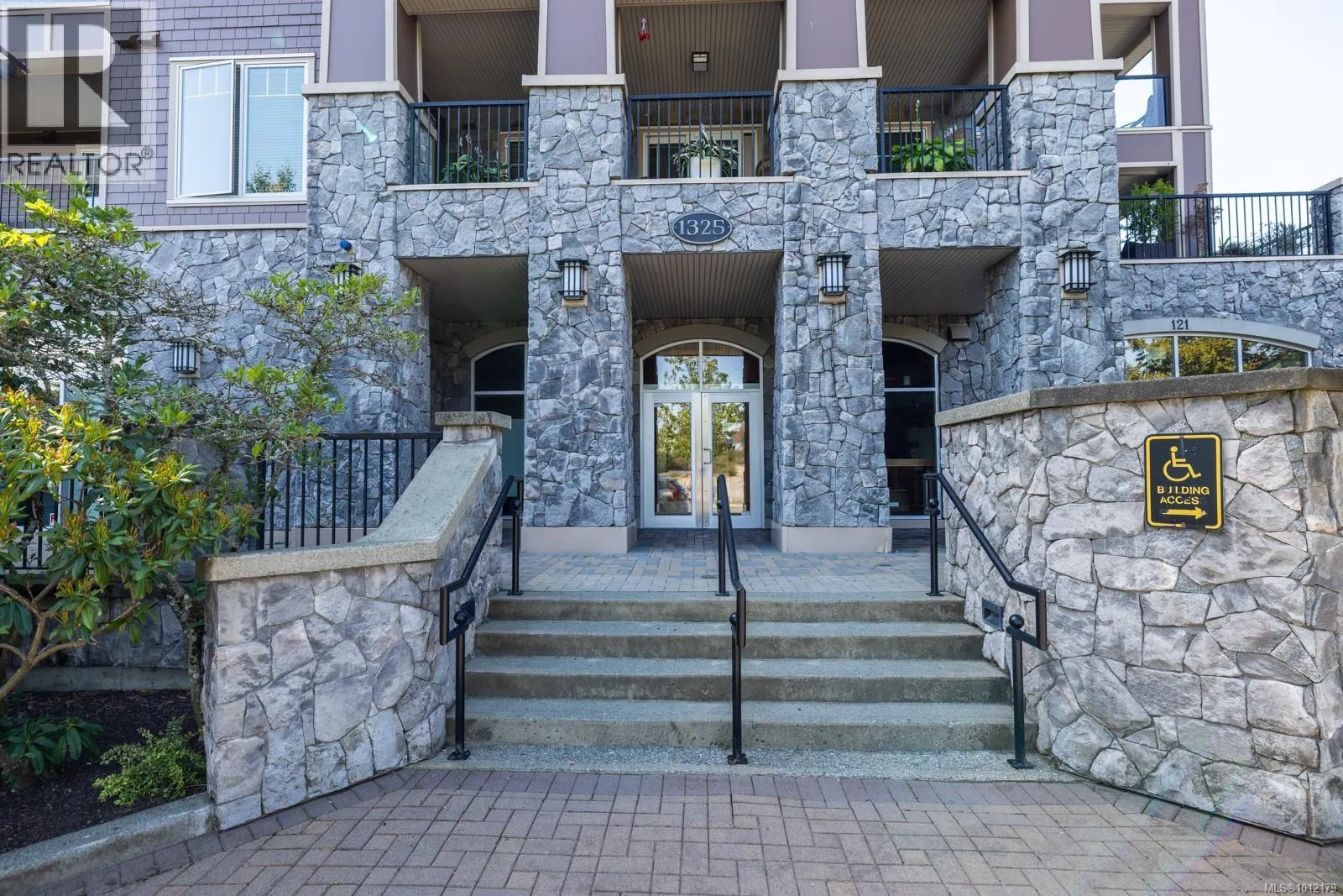 404 1325 Bear Mountain Pkwy