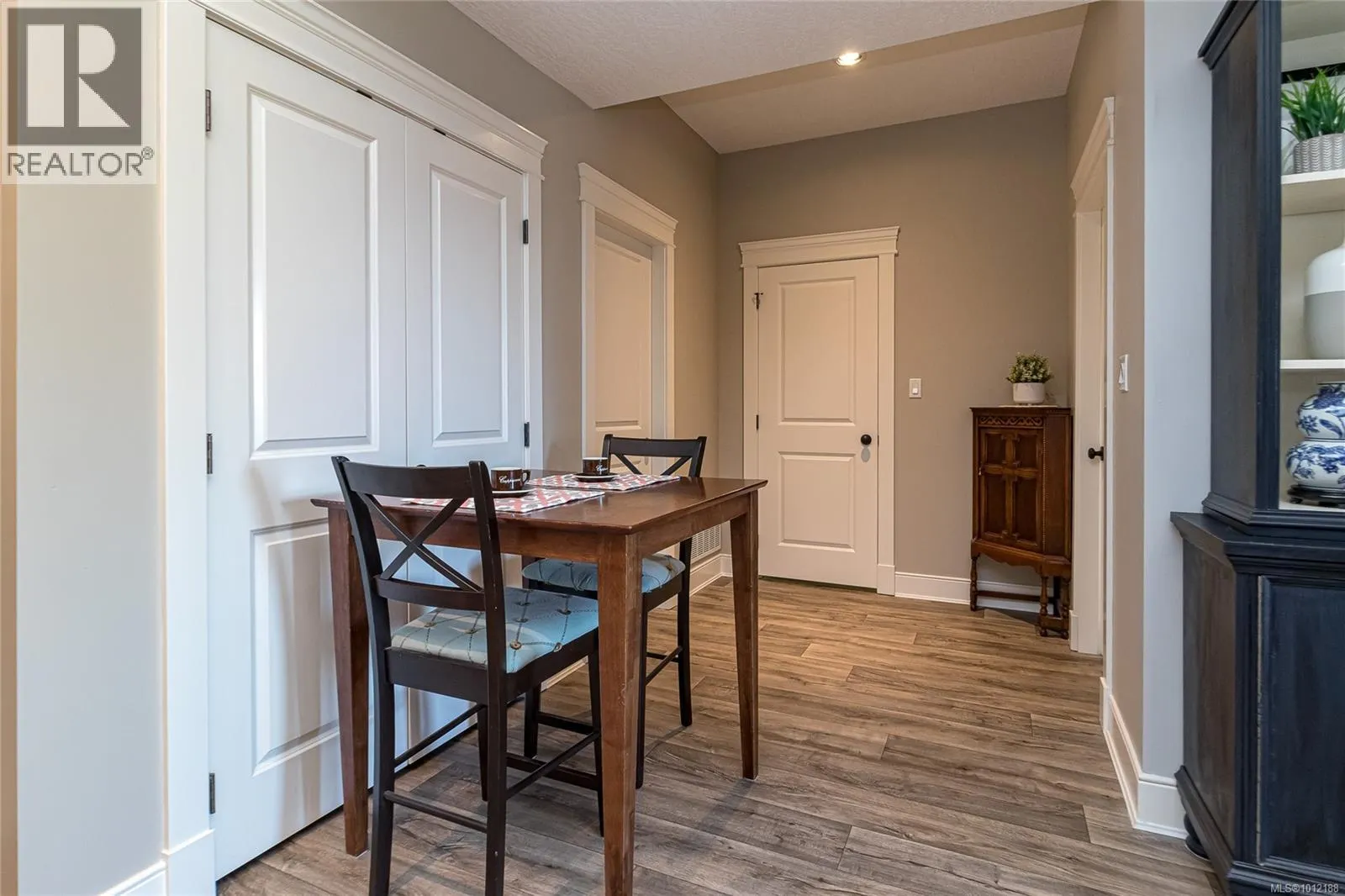 14 614 Granrose Terr