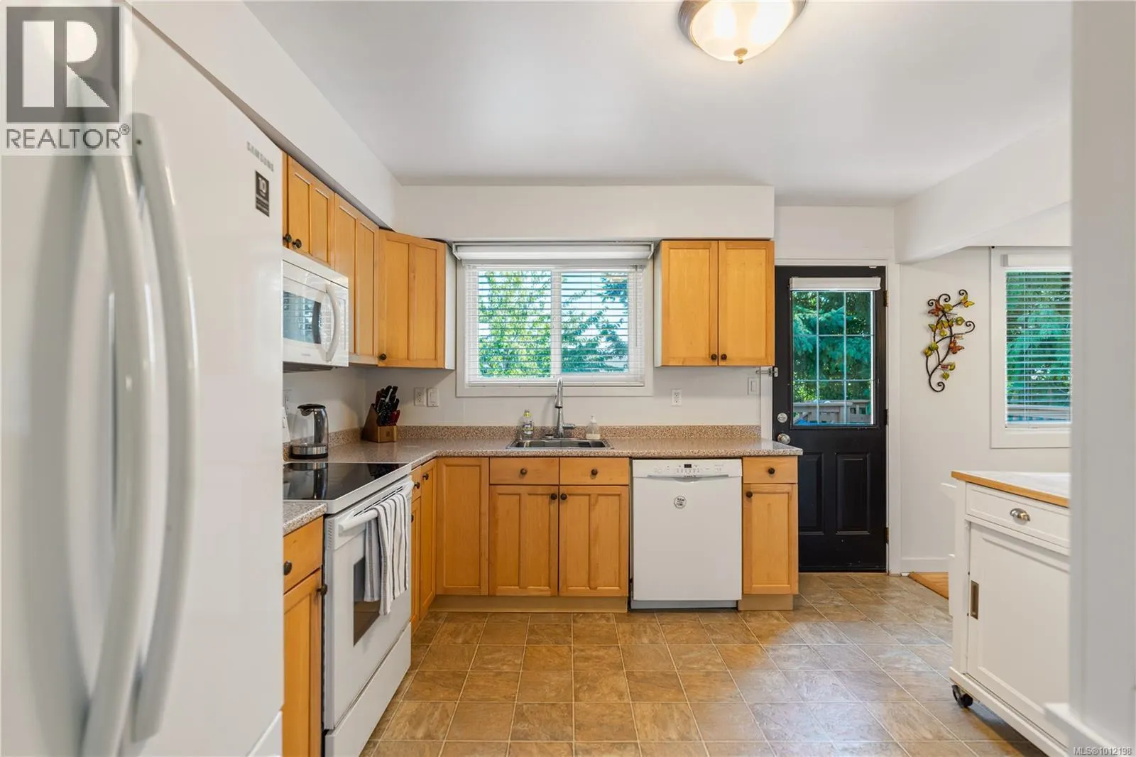 4343 Cedar Hill Rd