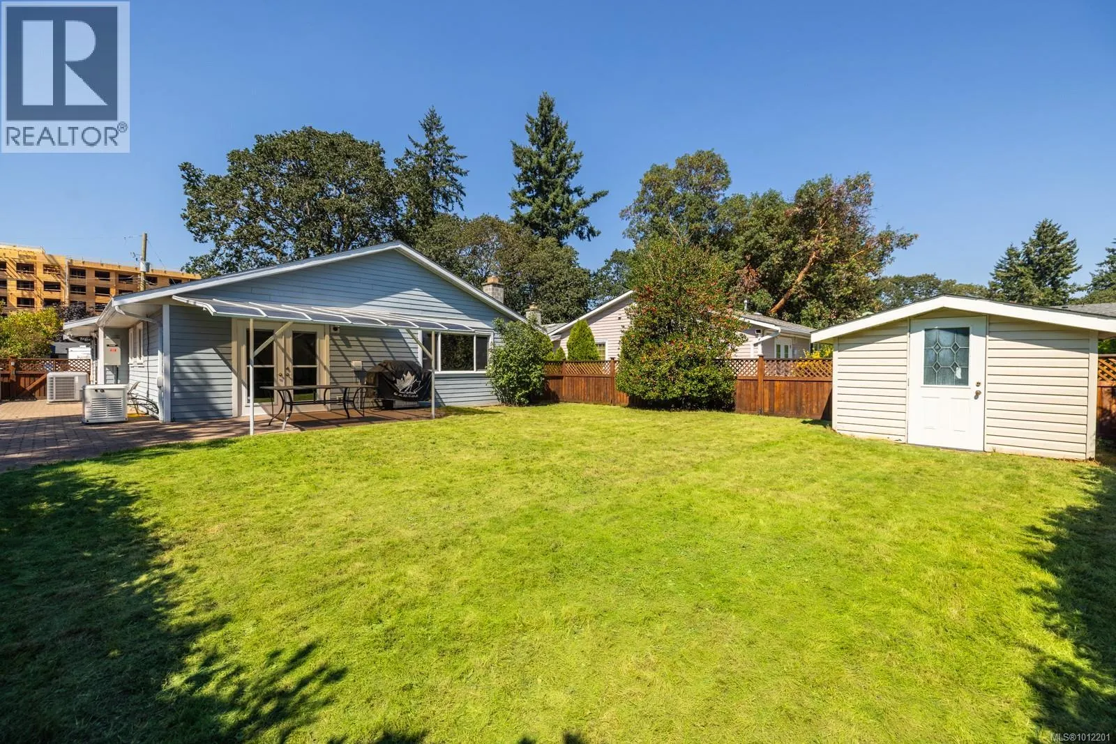 2889 Maurice Lane