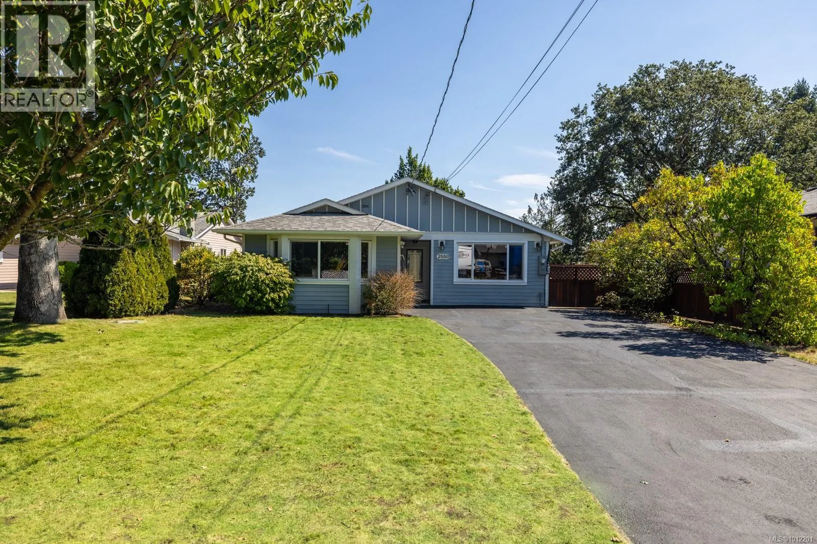 2889 Maurice Lane