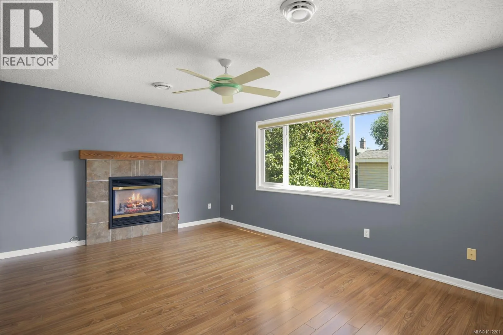 2889 Maurice Lane