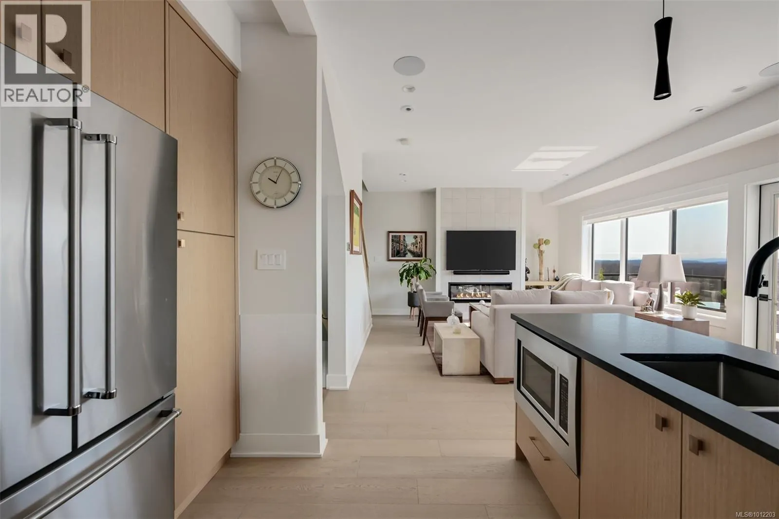 1122 Olivine Mews