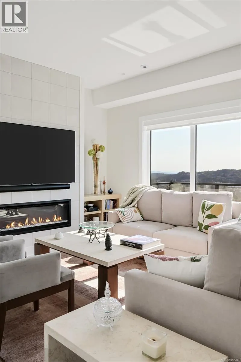 1122 Olivine Mews