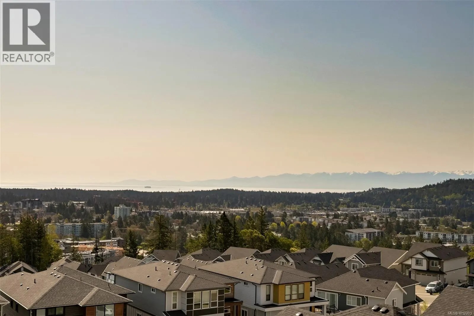 1122 Olivine Mews