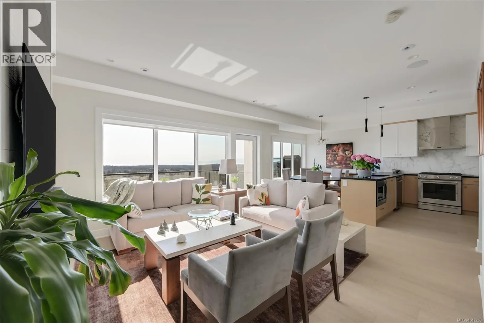 1122 Olivine Mews
