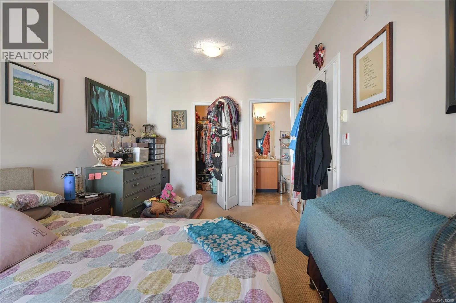 304 2747 Jacklin Rd