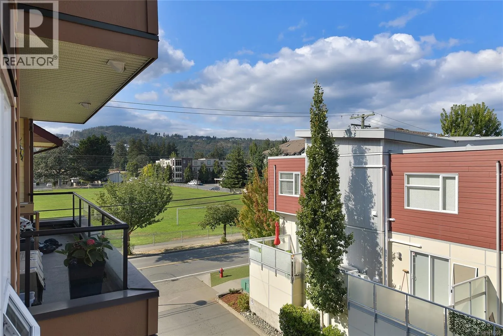 304 2747 Jacklin Rd