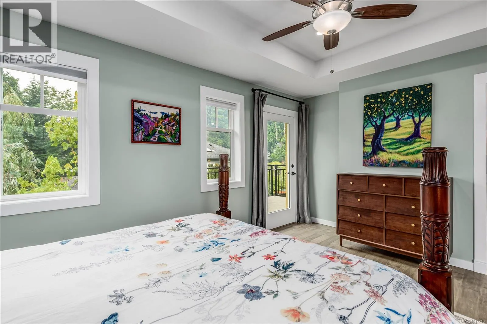332 2nd St