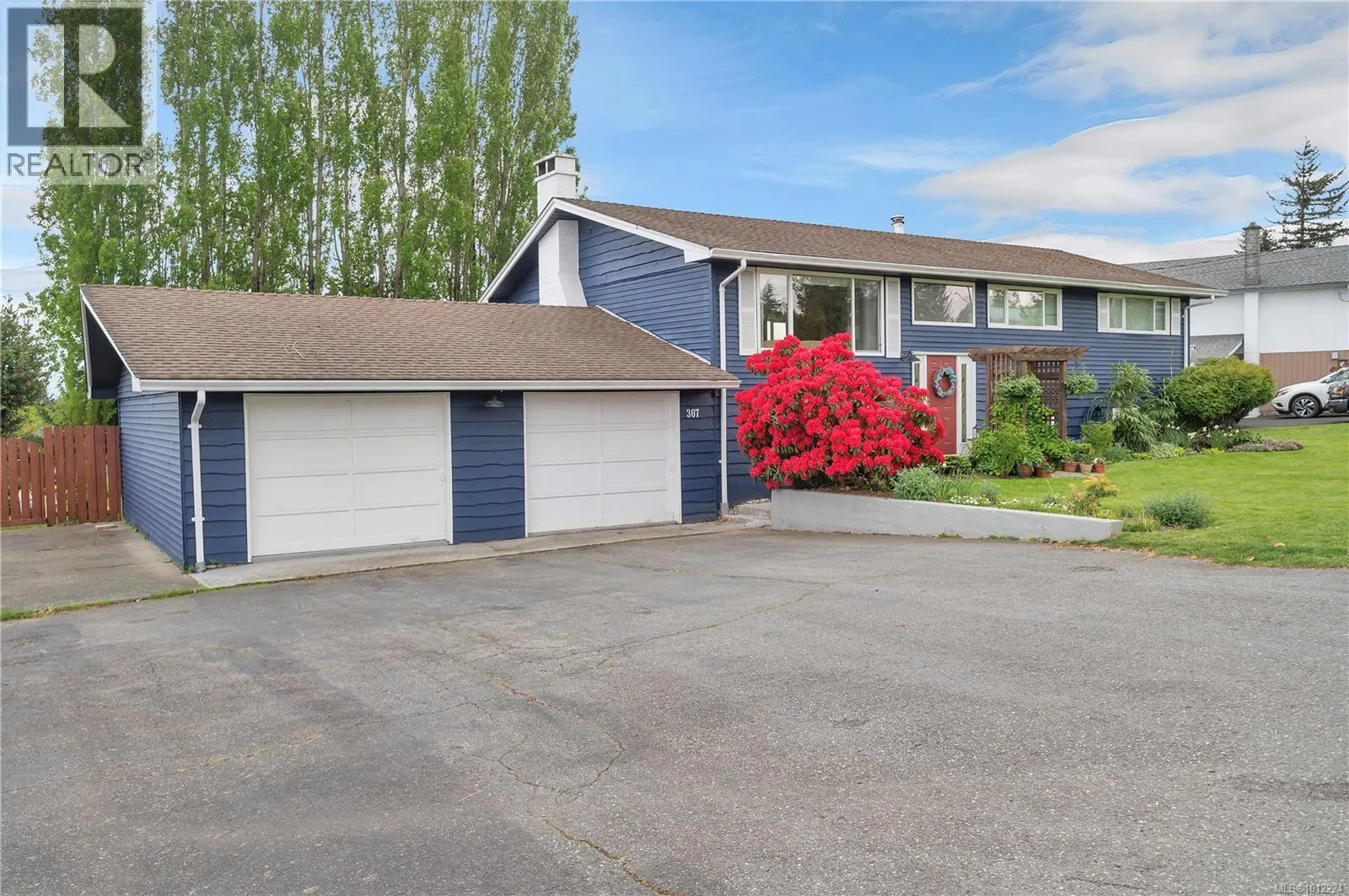 307 Frances Ave