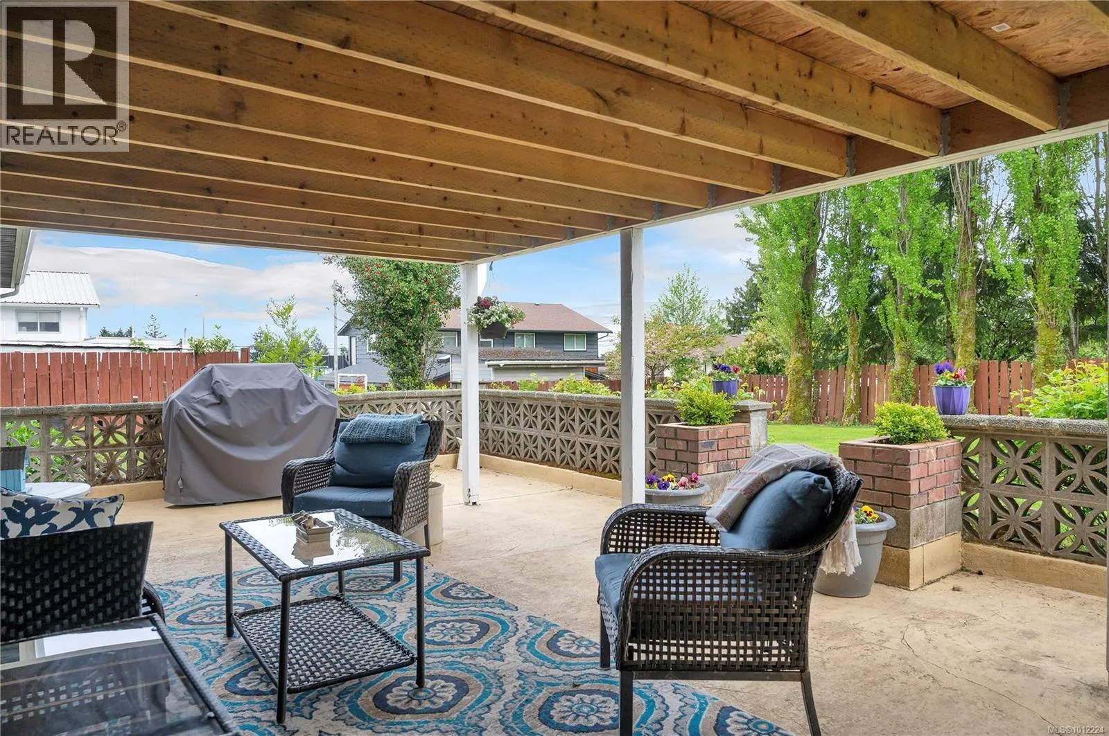 307 Frances Ave