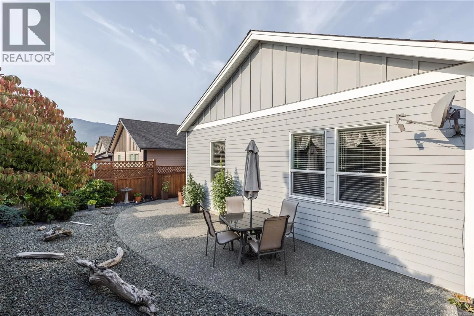 3866 Mimosa Dr