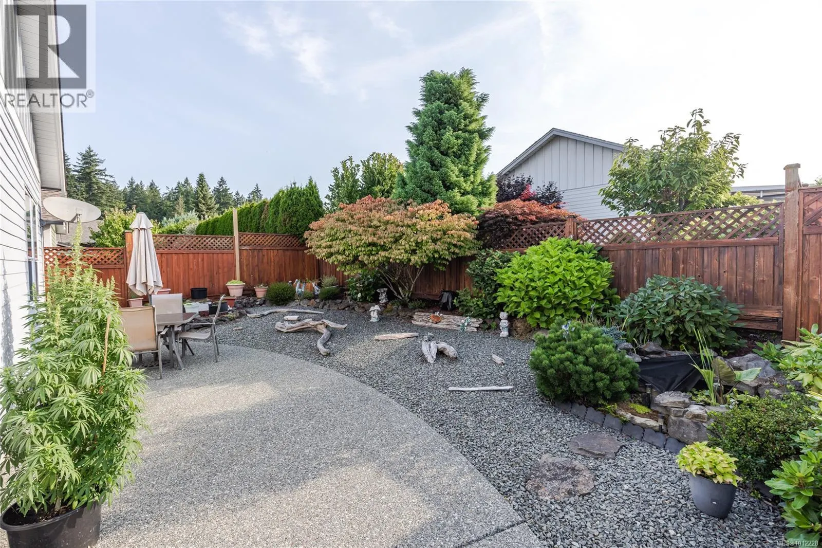3866 Mimosa Dr