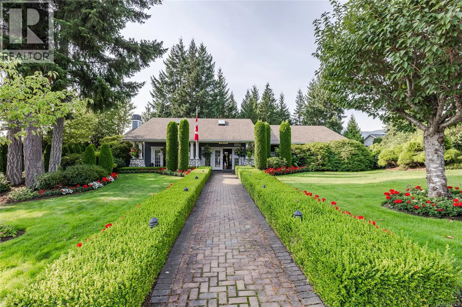 3866 Mimosa Dr