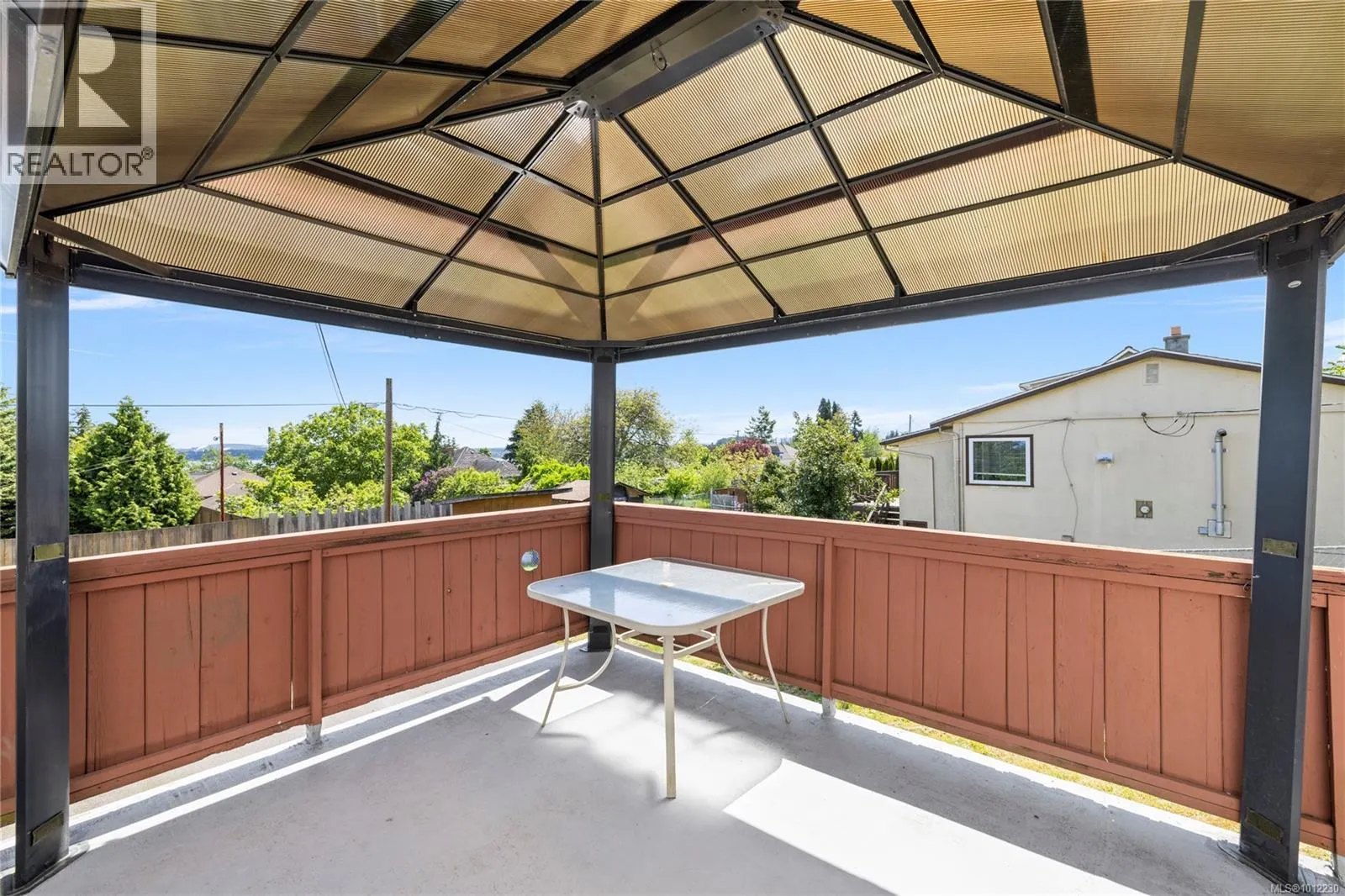 19 View St