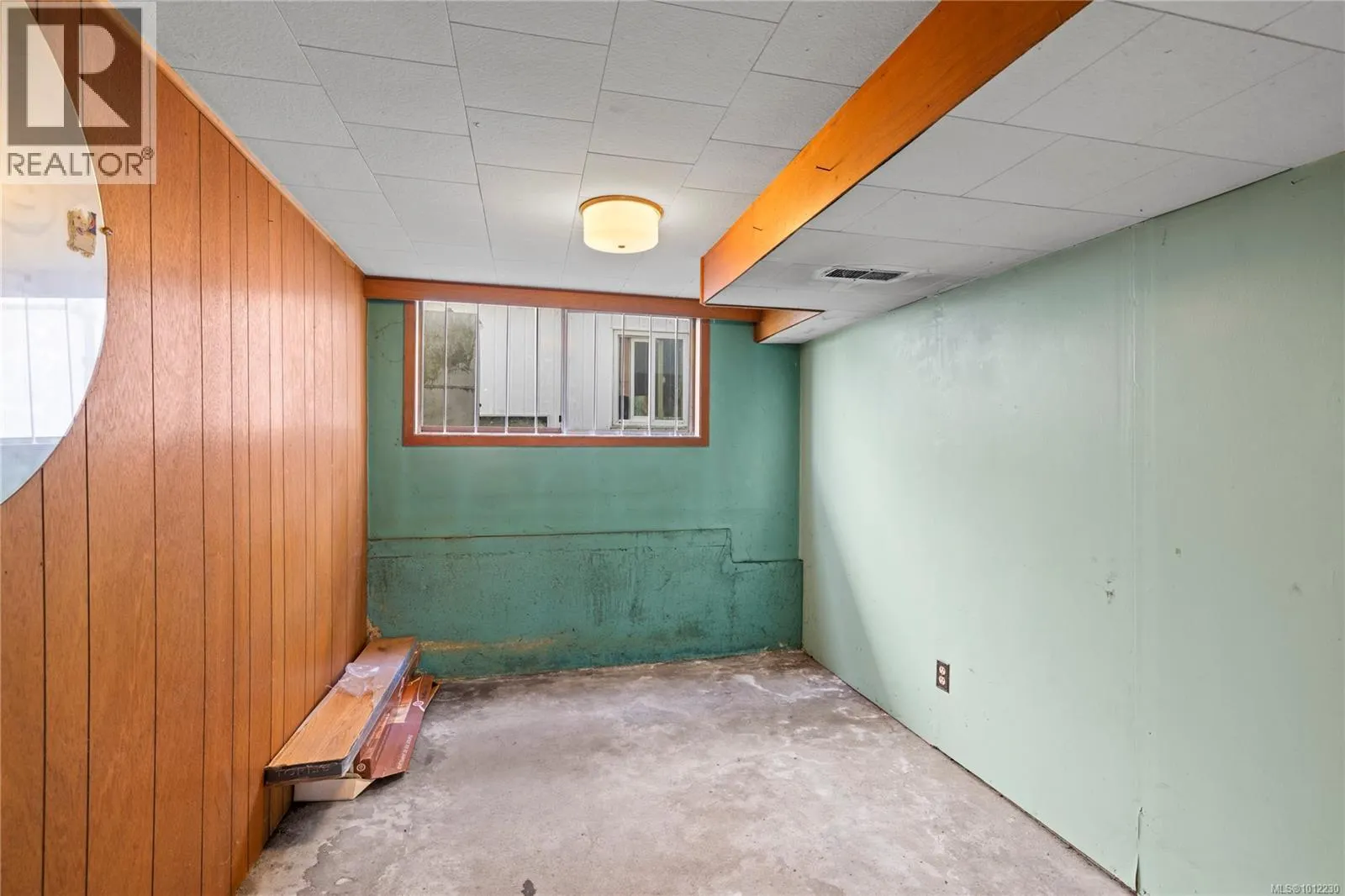 19 View St