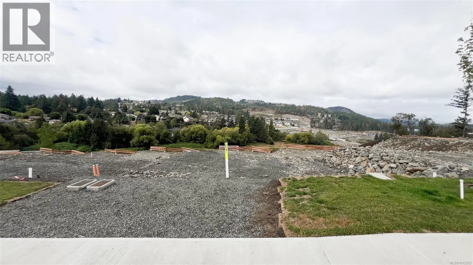 Lot 5 - 635 Madrona Ridge