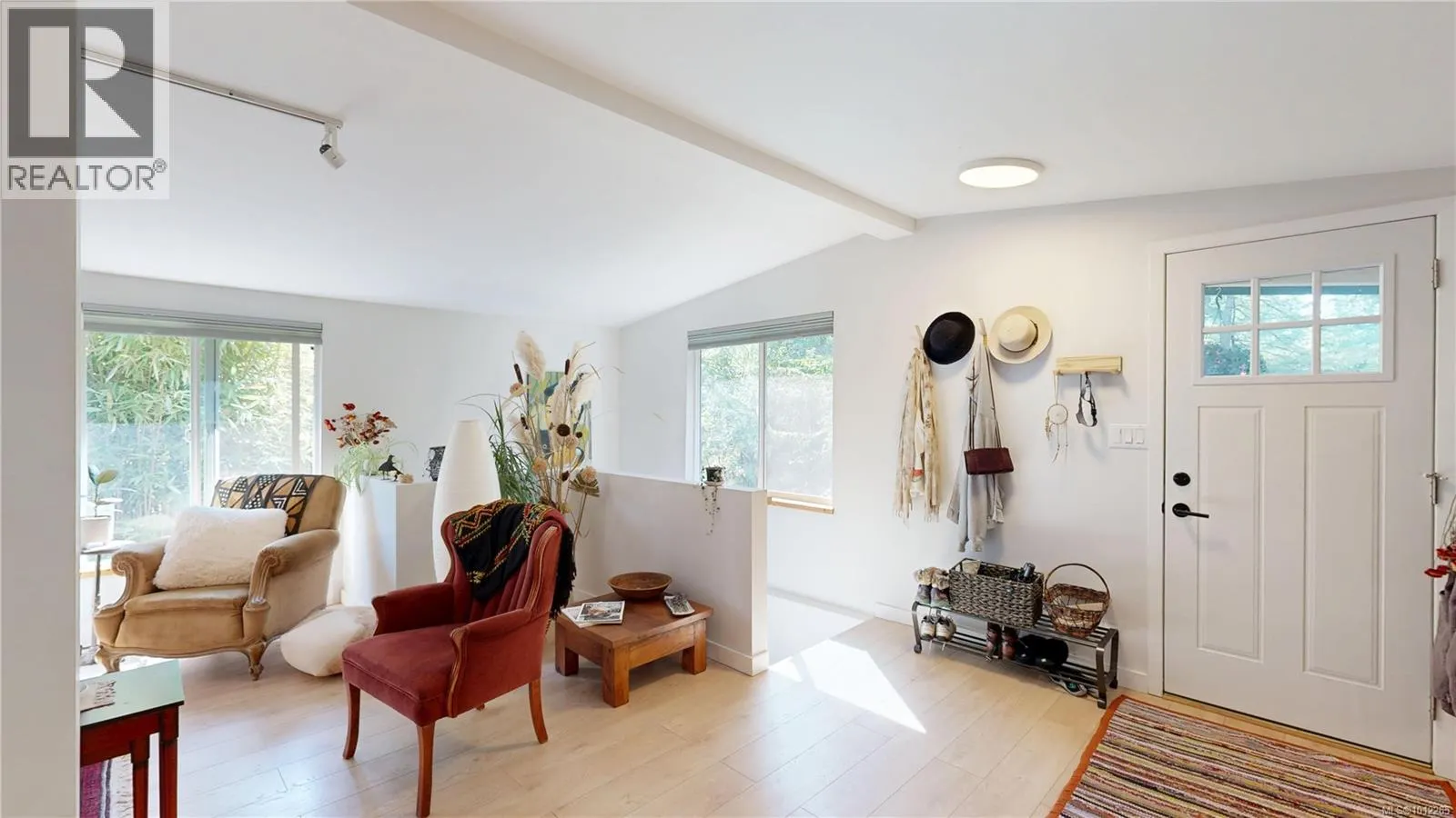 680 Crestwood Rd