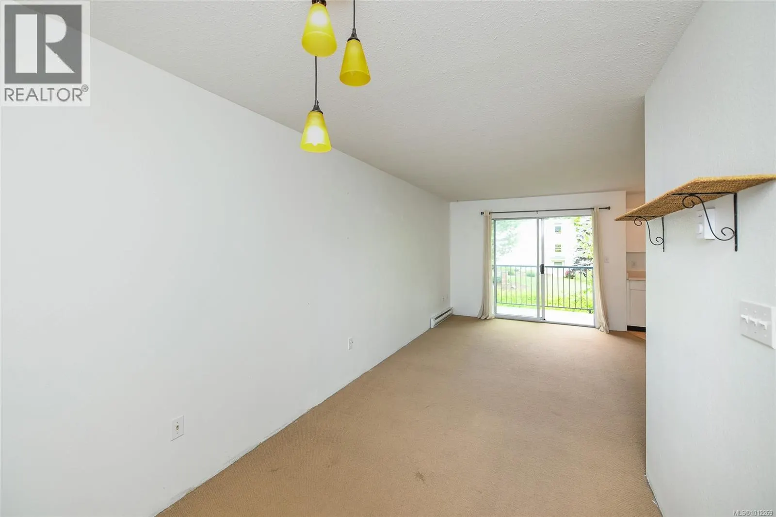 310 1050 Braidwood Rd